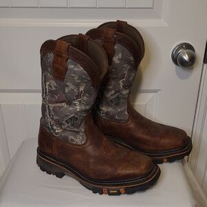 Cody James Men's Brown and Camouflage VIBRAM Boots